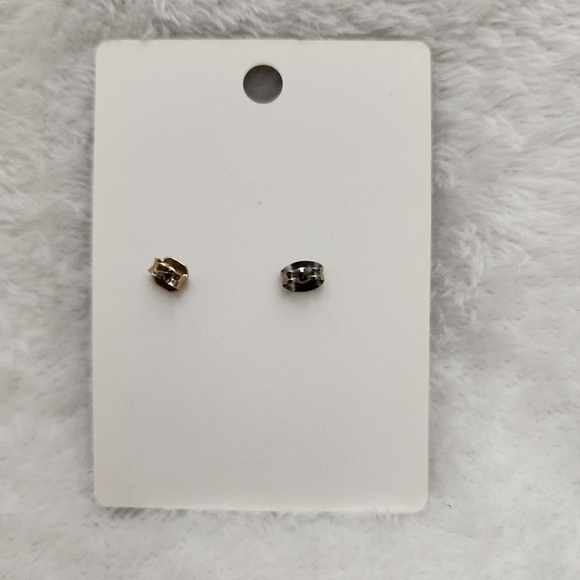 Jeweled Heart Studs - Picture 4 of 6